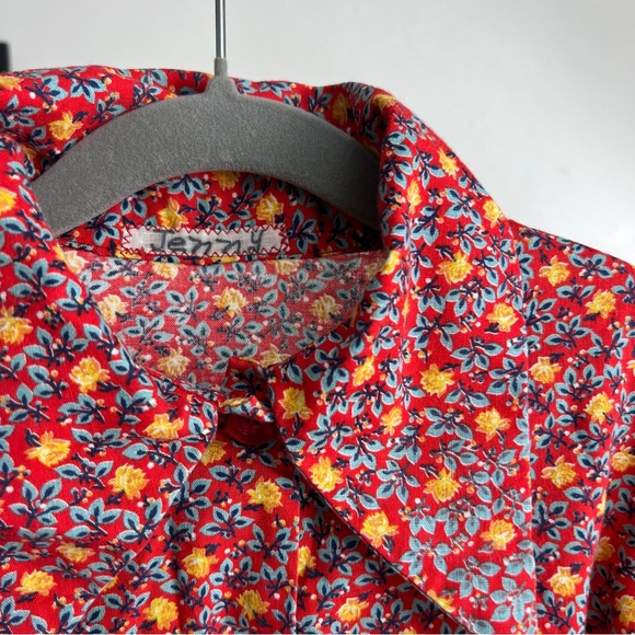 1960s Dagger Collar Kids Floral Button Down Top - Picture 6 of 7